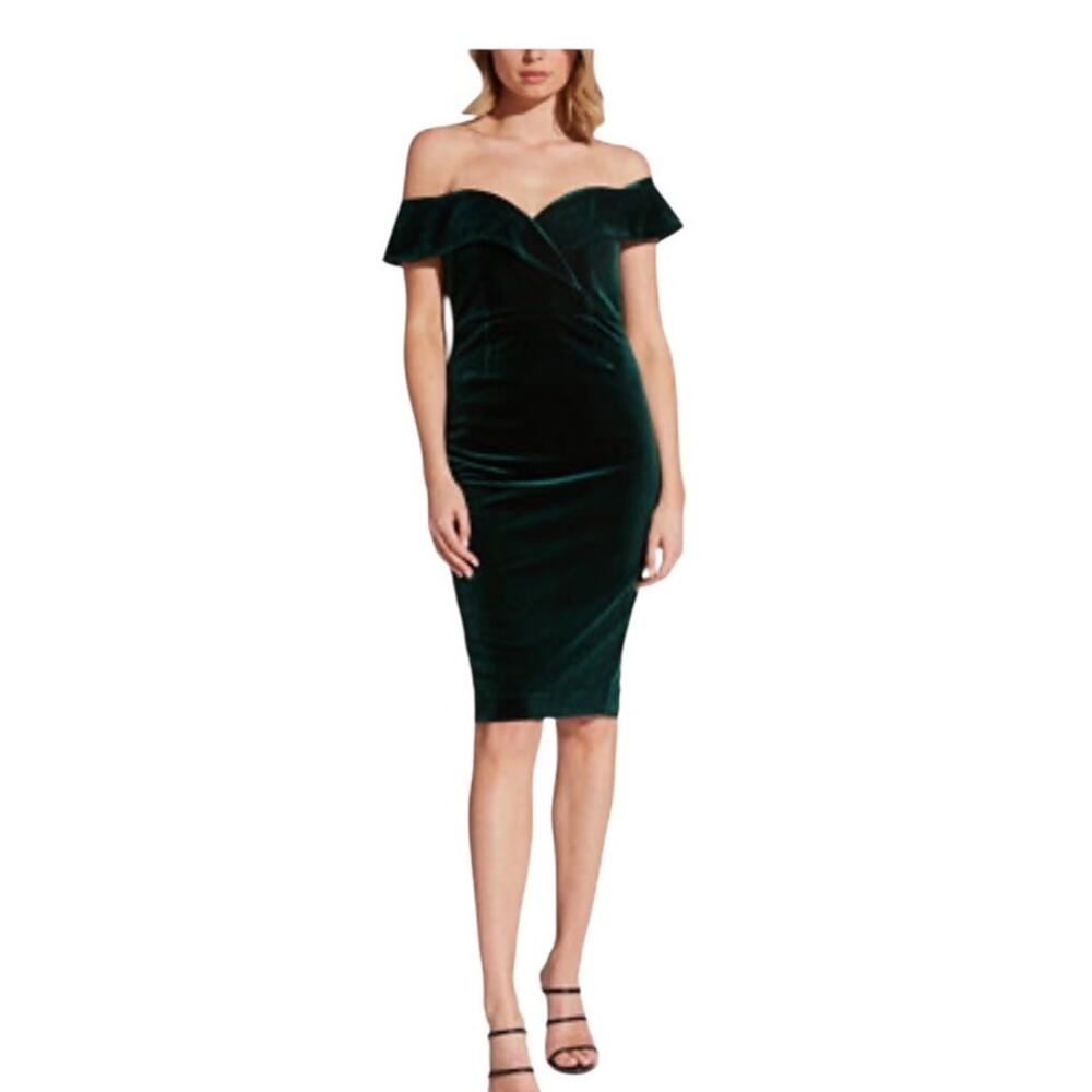 Bardot Green Velvet Off The Shoulder Dress US6 / Small